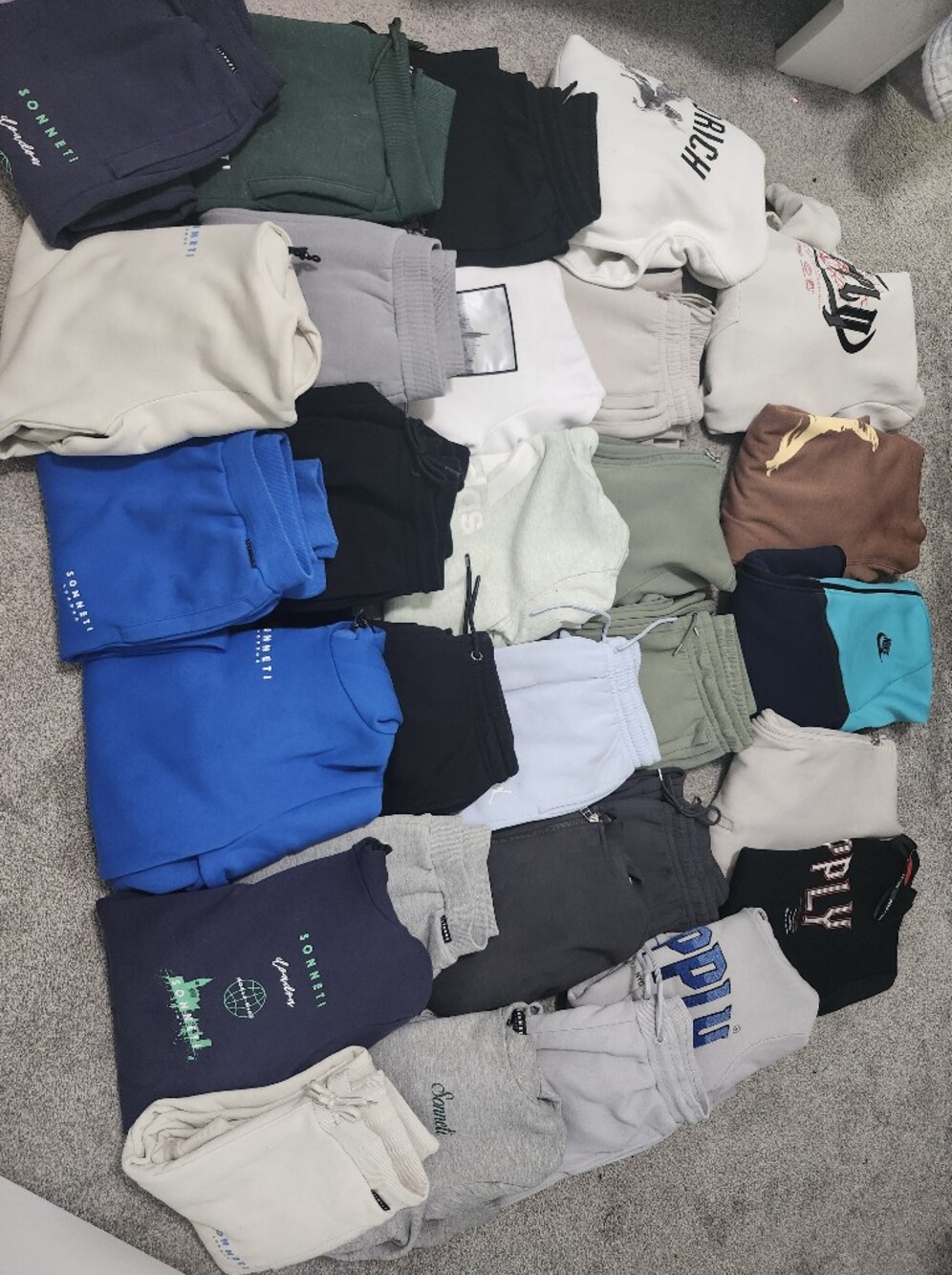 LARGE BUNDLE BOYS CLOTHING